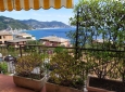 Alloggio con terrazzo e box, vista mare