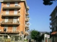 Via Caravaggio in prestigioso parco con sorveglianza 24h box con soppalco