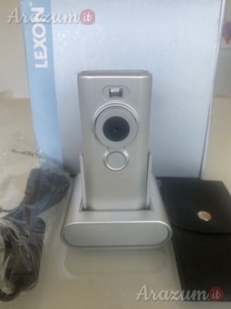 digital camera