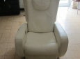 POLTRONA-RELAX-MASSAGG.-ELETTRICA IN PELLE+TRASP