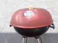 Barbecue trasportabile richiudibile