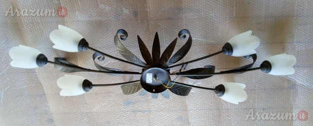 ampadario Grande 6 luci da soffitto o muro in Metallo battuto e Vetro.