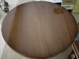 Tavolo Rotondo Allungabile in Legno di Noce