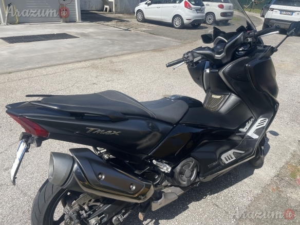 Yamaha TMAX 530