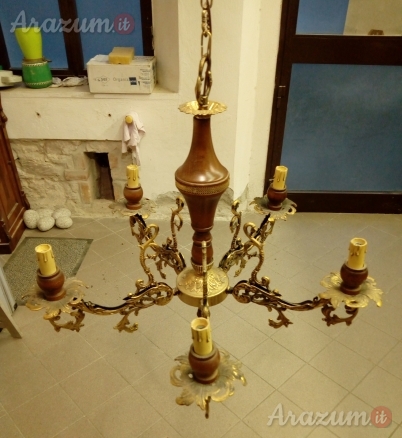 Lampadario 5 Luci bracci in Ottone e legno in perfetto stato