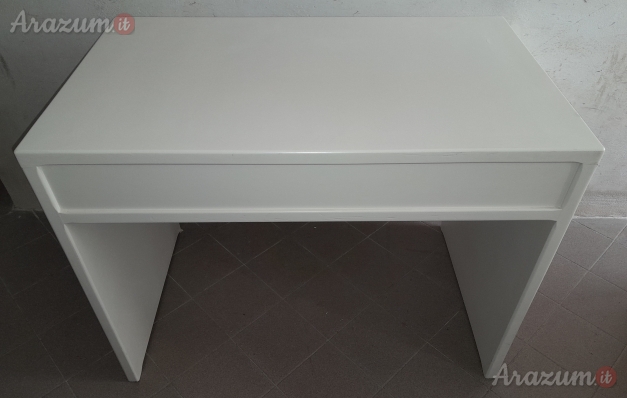 Scrivania con Cassetto colore Bianco