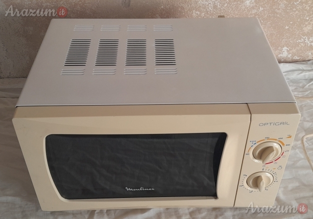 Forno microonde Moulinex con grill statico,