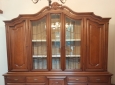 Sala vetrina Credenza misure larg. 240 cm. x prof. 60 x alt. 250 cm perfetto stato in legno massello