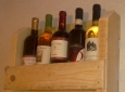 Porta bottiglie e calici in legno da parete.NUOVI