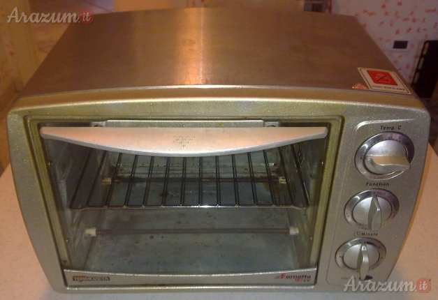 Forno Termozeta il Fornotto 180CV 1000 Watt in ottime condizioni.