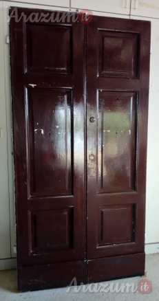 Portone in legno di Pino in Massello, a 2 ante.