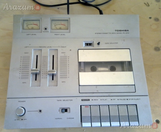 Piastra Toshiba modello PC-3110 lettore/registratore cassette