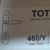 Maniglia per porta interna a piastra lunga mod.Totem oro satinato 460 marca Mandelli