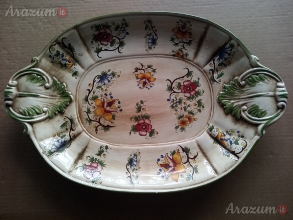 Vassoio Ceramica Capodimonte forma ovale con manici